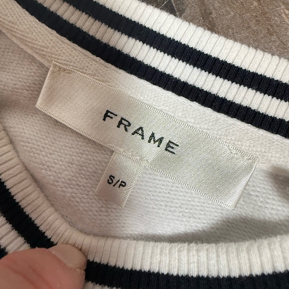 FRAME The Tennis Sweatshirt White Cropped Crewneck Logo Sporty Preppy NWT Small - Picture 8 of 9